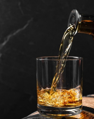 Scotch Whisky / from barley and rye